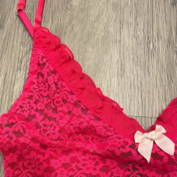 NWOT Victoria’s Secret Pink Lace Chemise - Picture 8 of 12